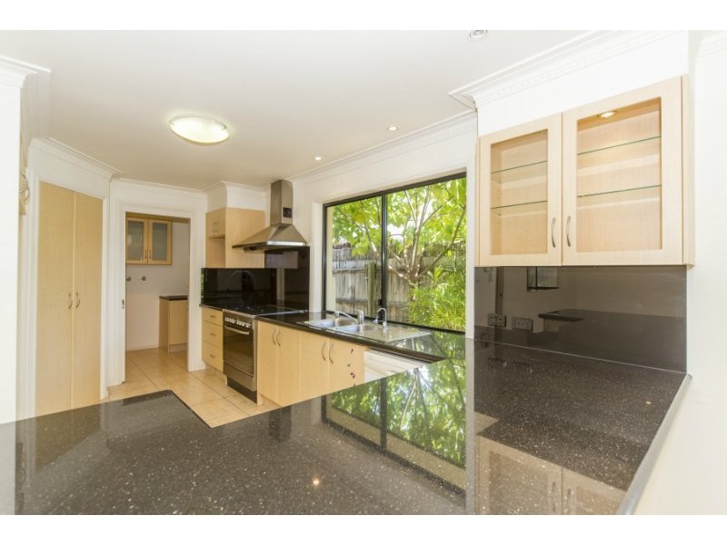 3 McCleary Street, Bundall QLD 4217