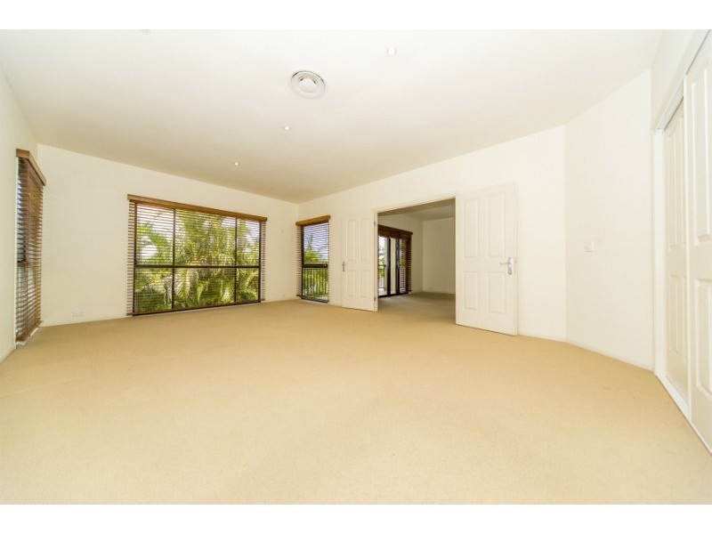 3 McCleary Street, Bundall QLD 4217