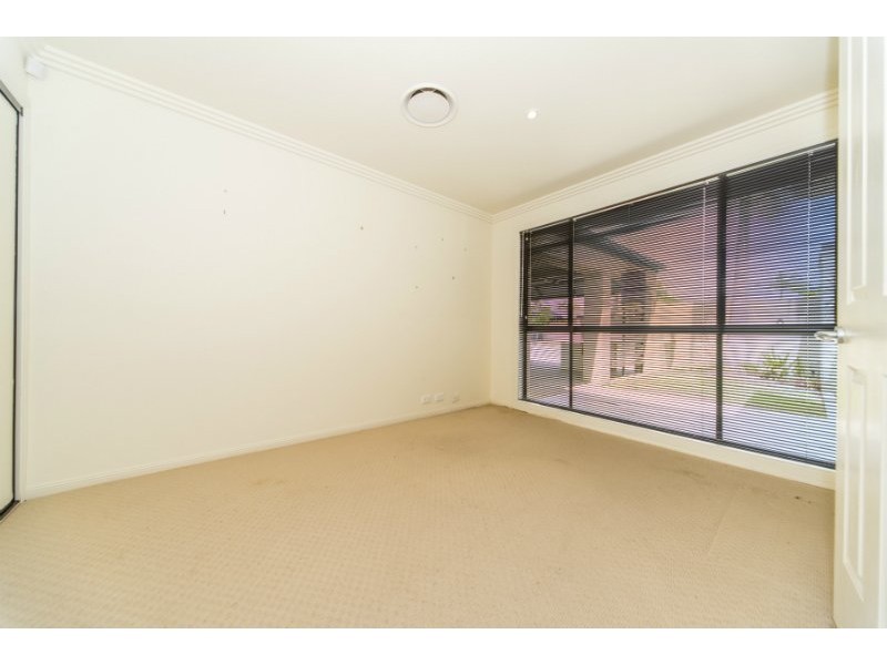 3 McCleary Street, Bundall QLD 4217