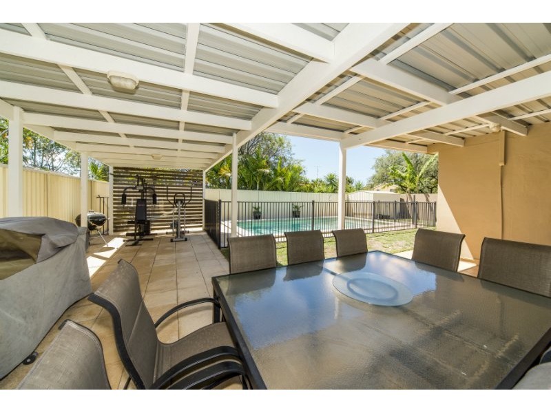 19 Matthew Flinders Drive, Hollywell QLD 4216