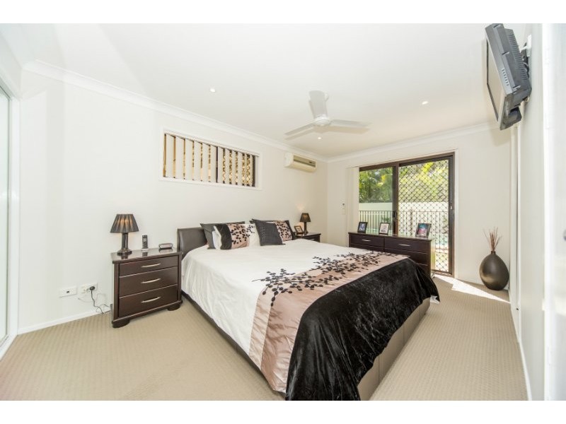 19 Matthew Flinders Drive, Hollywell QLD 4216