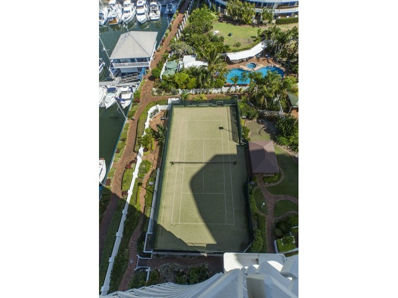 26/19 Oatland Esplanade, Runaway Bay QLD 4216