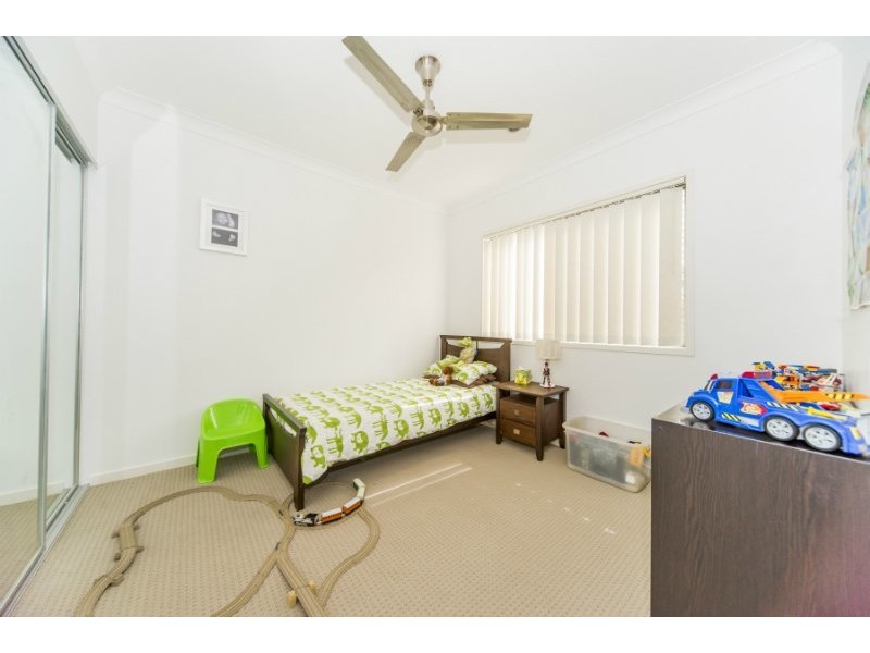 17 Yulia Street, Coombabah QLD 4216