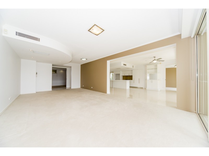1748/1 Rialto Quay Drive, Hope Island QLD 4212