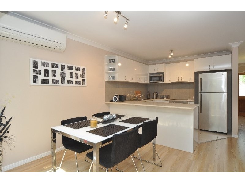 11/20 Huth Street, Labrador QLD 4215