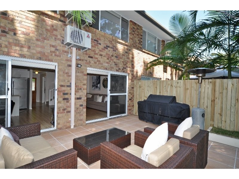 11/20 Huth Street, Labrador QLD 4215