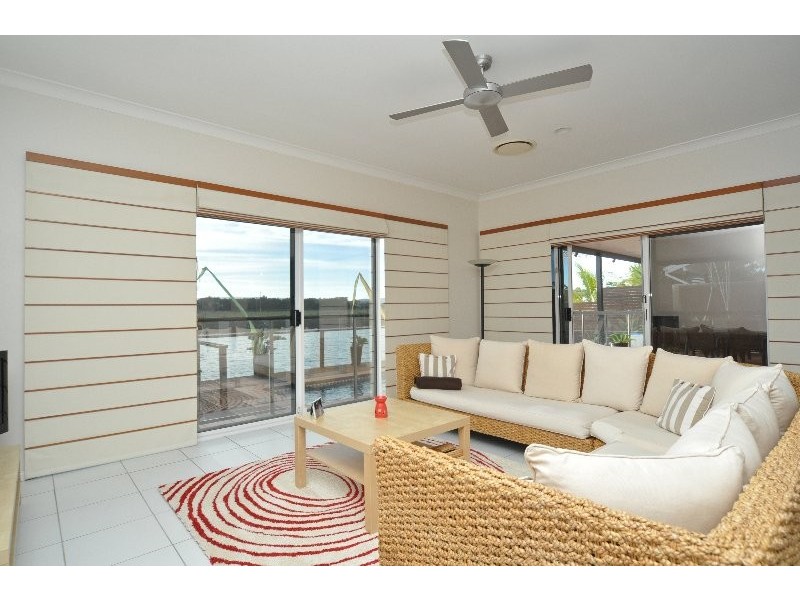 54 Anchorage Way, Runaway Bay QLD 4216