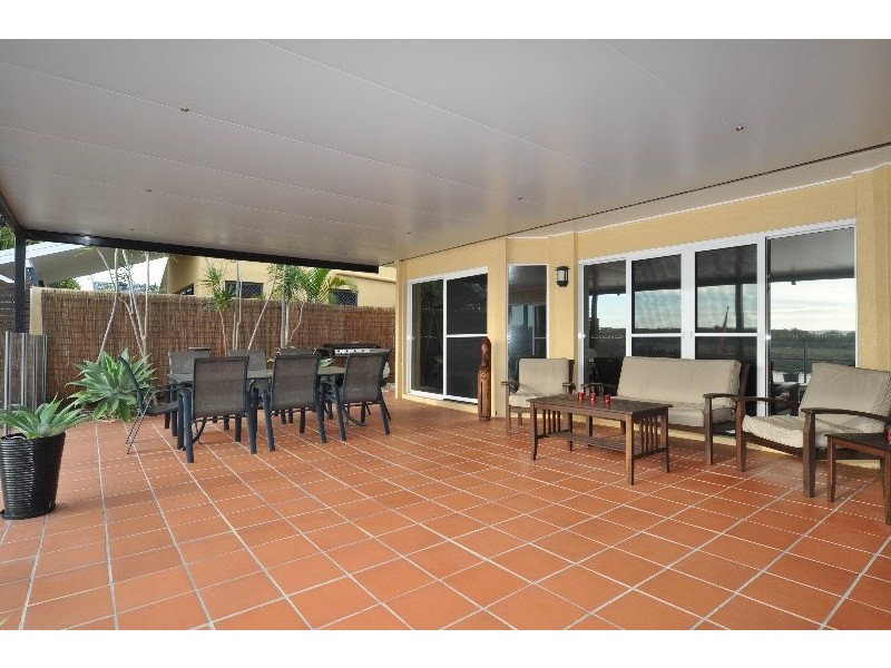 54 Anchorage Way, Runaway Bay QLD 4216