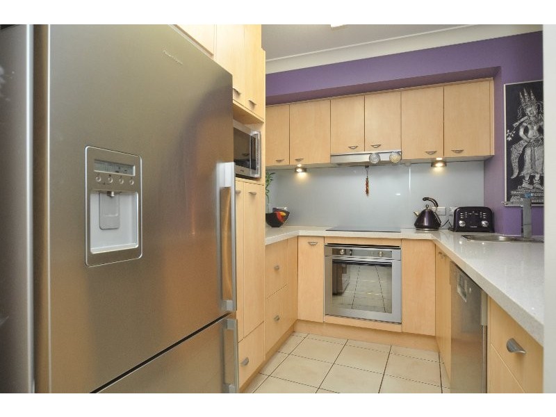 326/392 Marine Parade, Labrador QLD 4215
