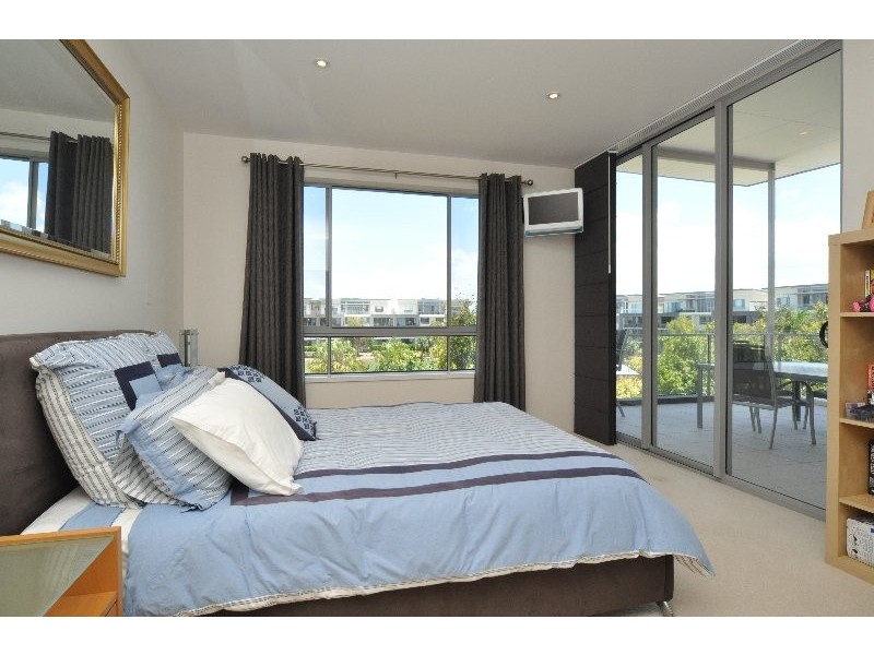 534/3-5 Pendraat Parade, Hope Island QLD 4212