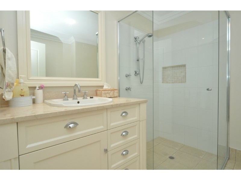 32/212 Marine Parade, Labrador QLD 4215