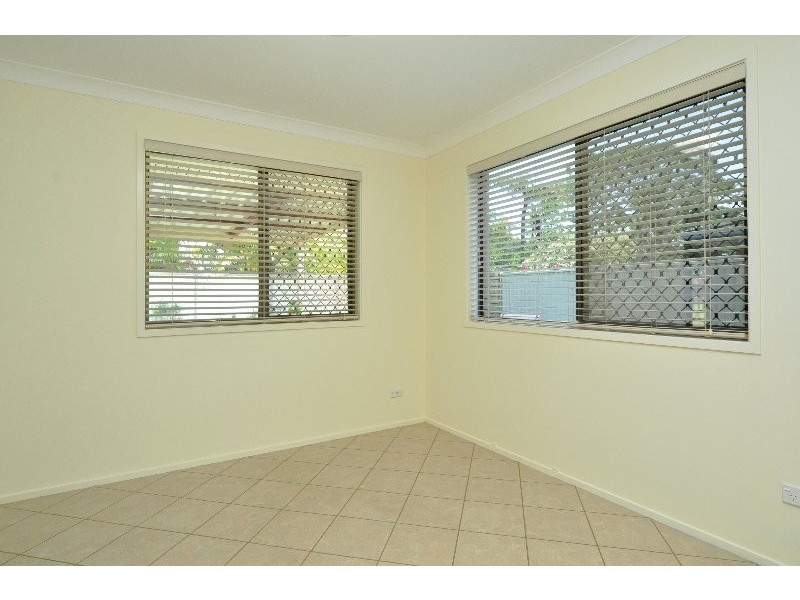 20 Menindee Avenue, Coombabah QLD 4216
