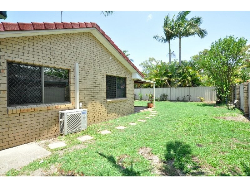 20 Menindee Avenue, Coombabah QLD 4216