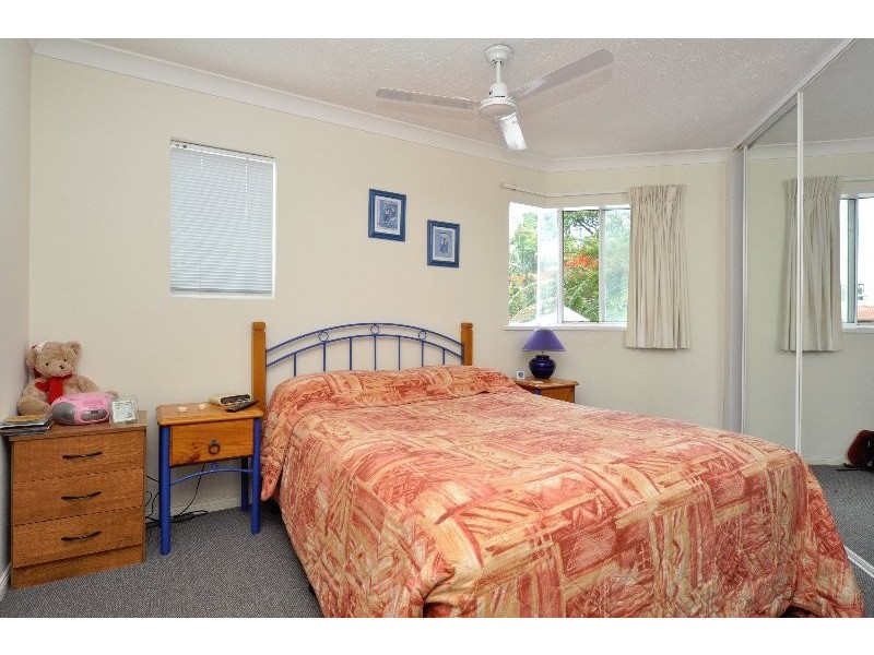 5/484 Marine Parade, Biggera Waters QLD 4216