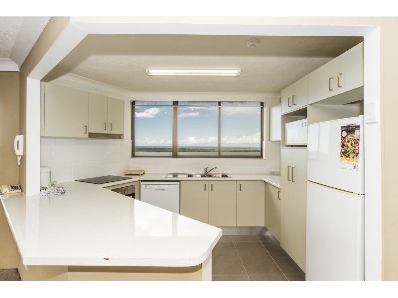 65/9 Bayview Street, Runaway Bay QLD 4216