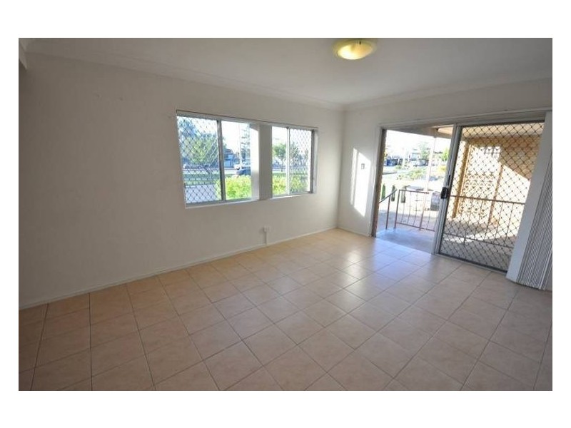 1/24 Stevens Street, Southport QLD 4215