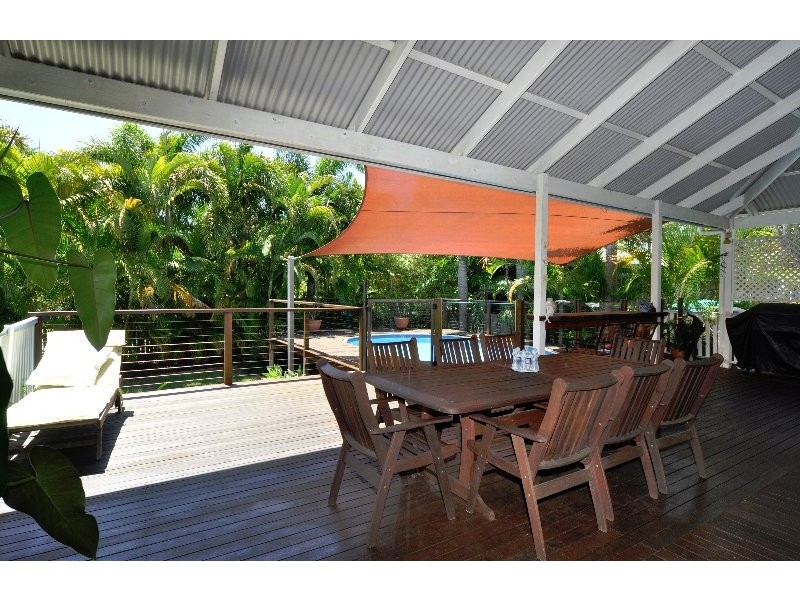 46 Crescent Avenue, Hope Island QLD 4212