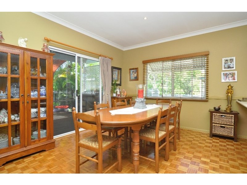 46 Crescent Avenue, Hope Island QLD 4212