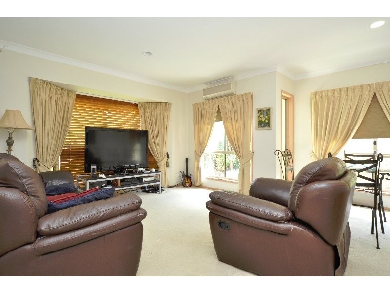 3 Tranquility Circuit, Helensvale QLD 4212