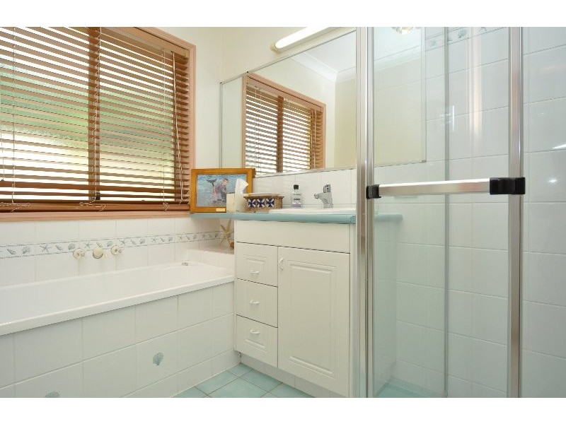 3 Tranquility Circuit, Helensvale QLD 4212