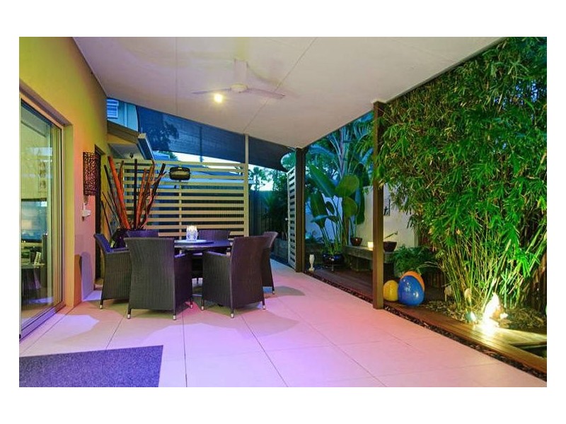 7/411 Oxley Drive, Runaway Bay QLD 4216