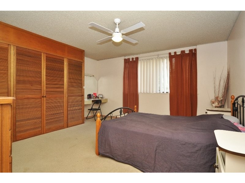 1/39 Madang Crescent, Runaway Bay QLD 4216