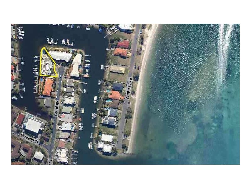 6/16-18 Canal Avenue, Runaway Bay QLD 4216