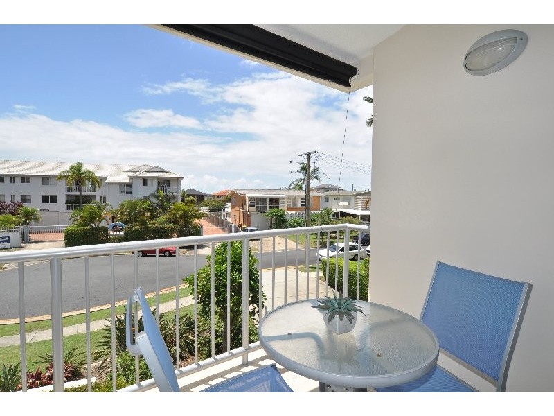 6/16-18 Canal Avenue, Runaway Bay QLD 4216