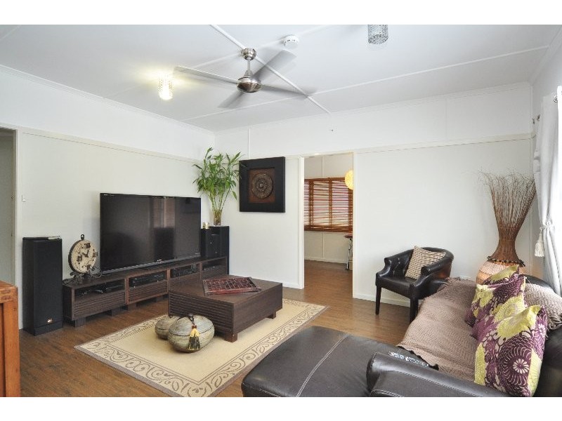 187 Muir Street, Labrador QLD 4215