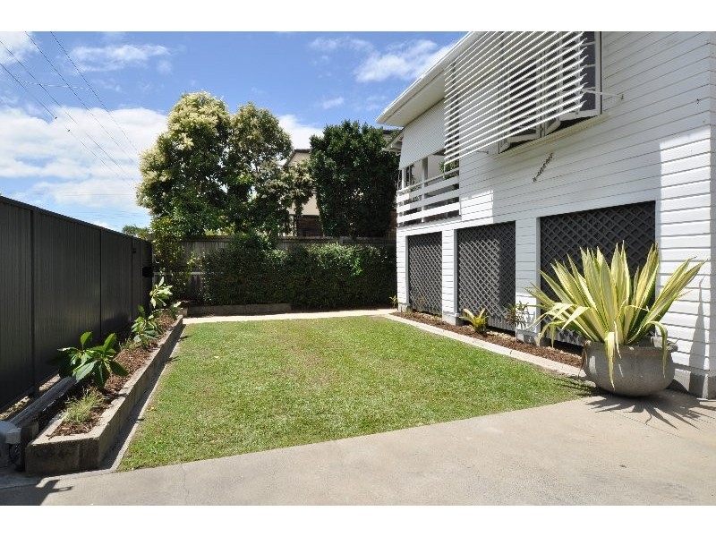 187 Muir Street, Labrador QLD 4215