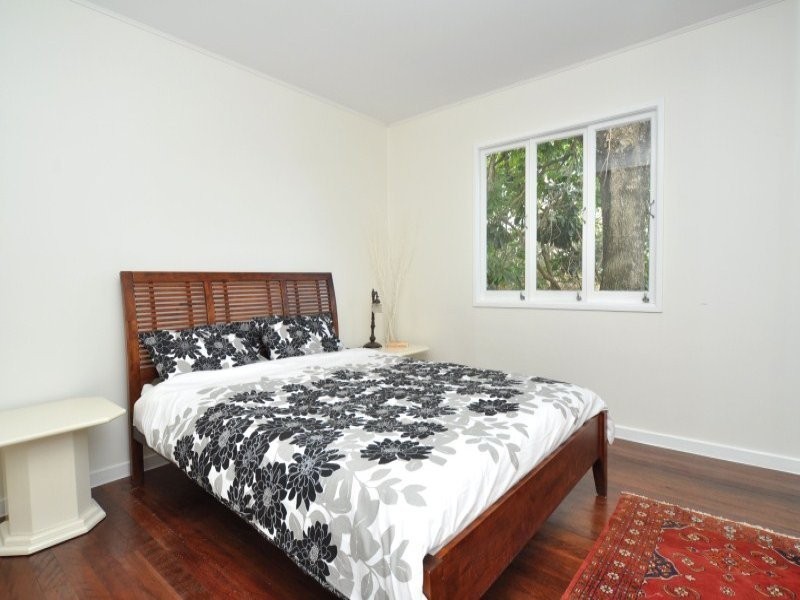 7 Waratah Avenue, Biggera Waters QLD 4216