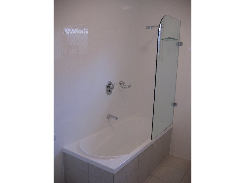 57 Ocean Street, Runaway Bay QLD 4216