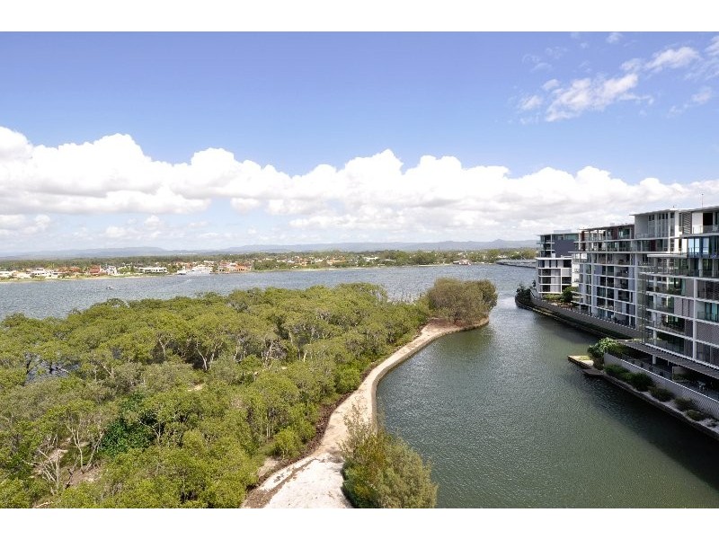 28702 Ephraim Island, Paradise Point QLD 4216