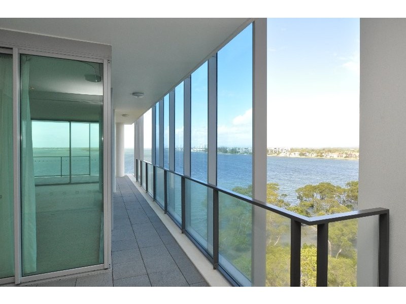 28702 Ephraim Island, Paradise Point QLD 4216