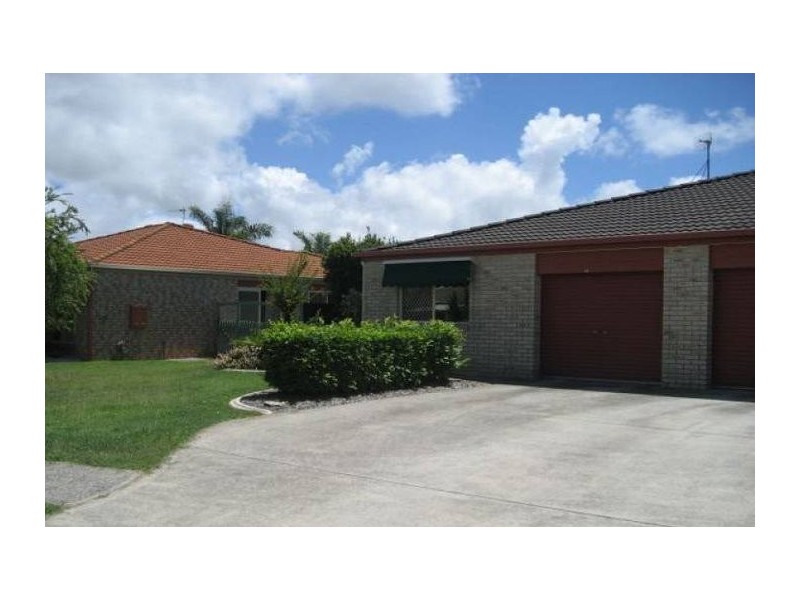 1/7 Crystal Reef Drive, Coombabah QLD 4216