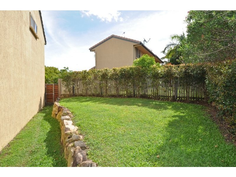 32/63 Olsen Avenue, Labrador QLD 4215