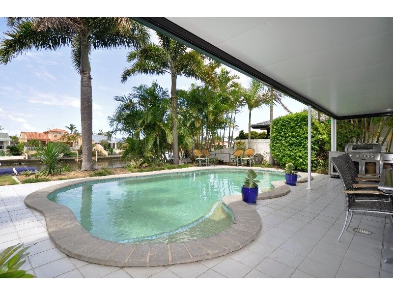 442 Oxley Drive, Runaway Bay QLD 4216