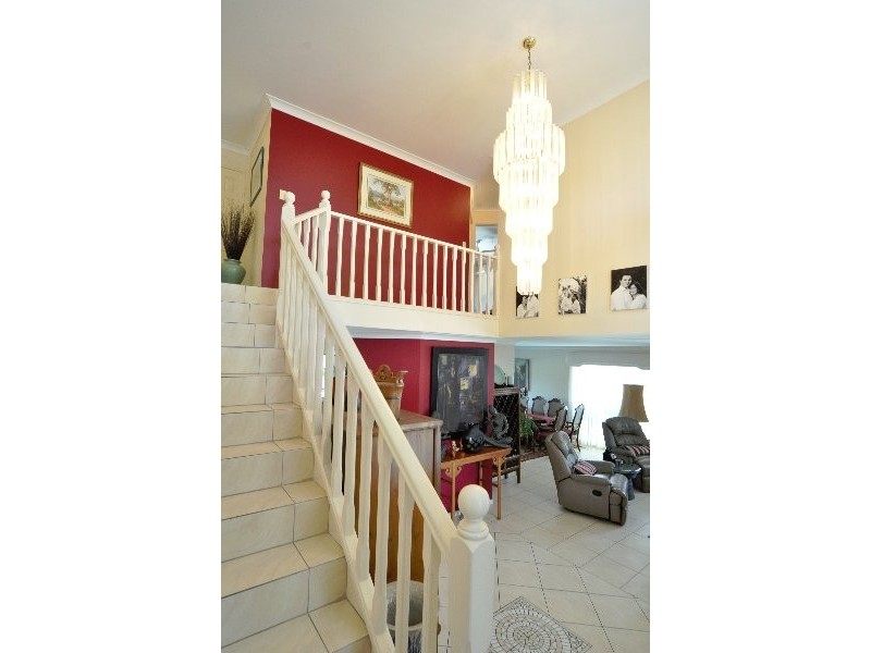 442 Oxley Drive, Runaway Bay QLD 4216