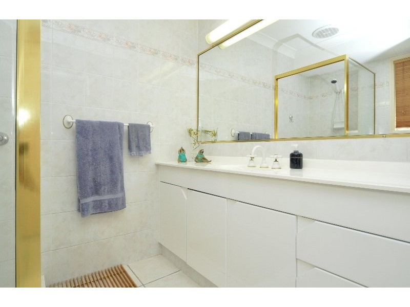 442 Oxley Drive, Runaway Bay QLD 4216