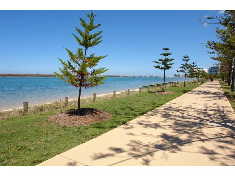 26 Ocean Street, Runaway Bay QLD 4216