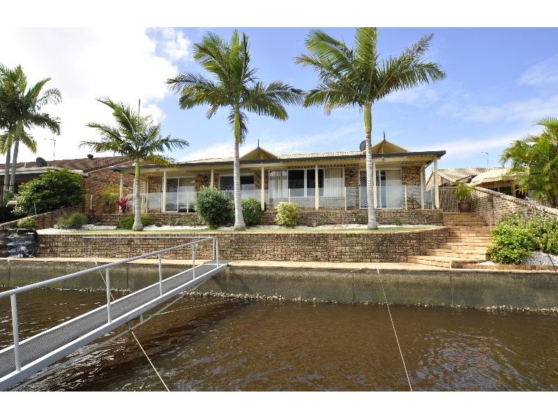 84 Lae Drive, Runaway Bay QLD 4216