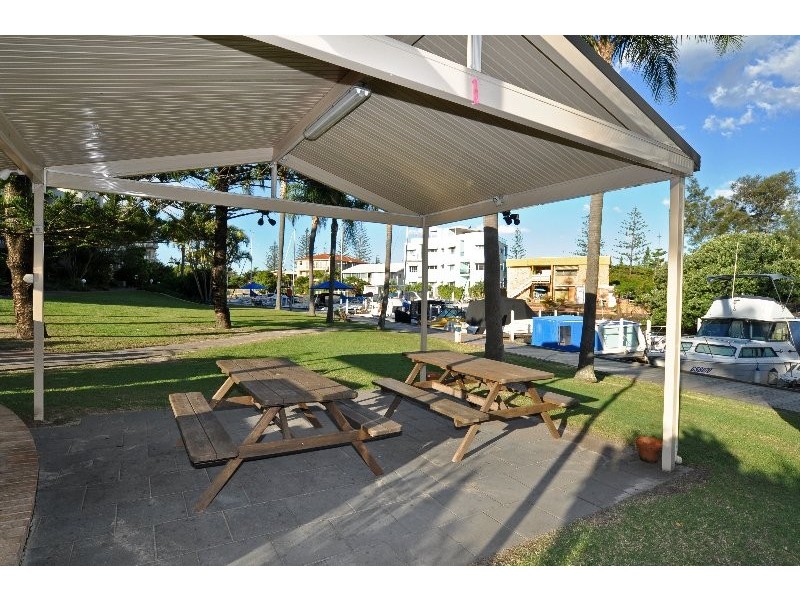 47/37 Bayview Street, Runaway Bay QLD 4216