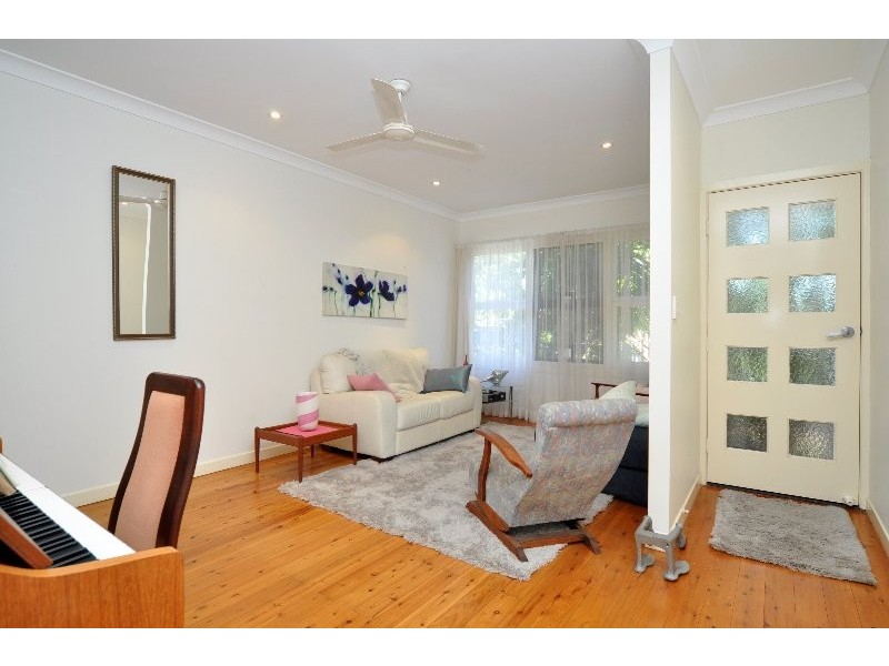 57 Annerley Avenue, Runaway Bay QLD 4216