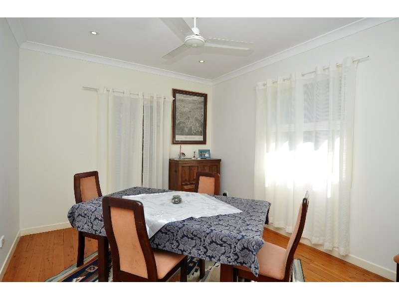 57 Annerley Avenue, Runaway Bay QLD 4216