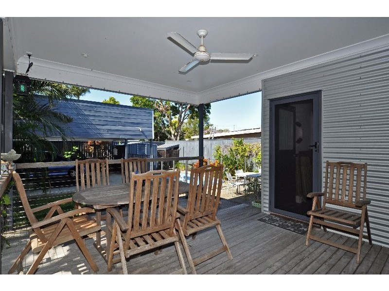 57 Annerley Avenue, Runaway Bay QLD 4216