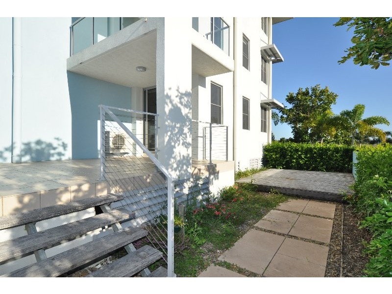 811/74 Sheehan Avenue, Hope Island QLD 4212