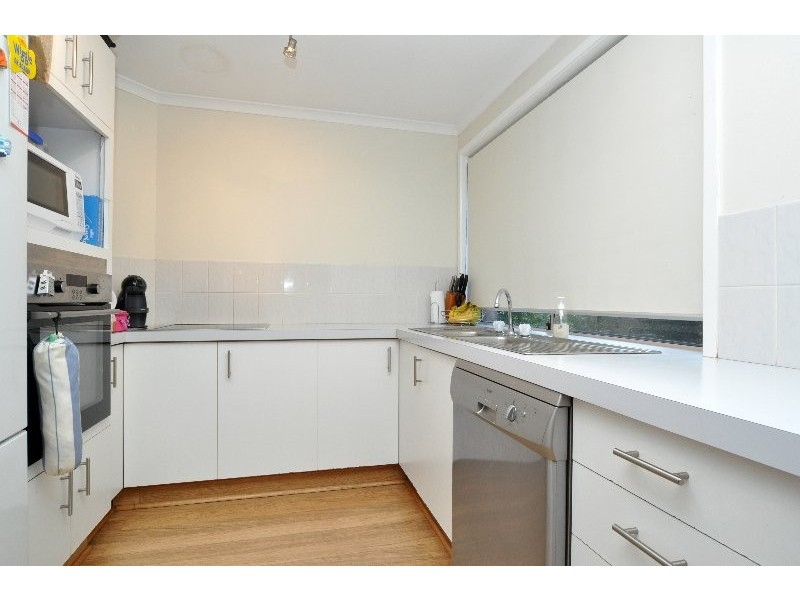 11/461 Pine Ridge Road, Runaway Bay QLD 4216