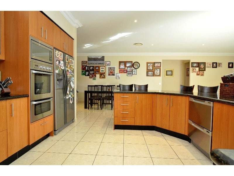 3 Biscay Way, Coombabah QLD 4216