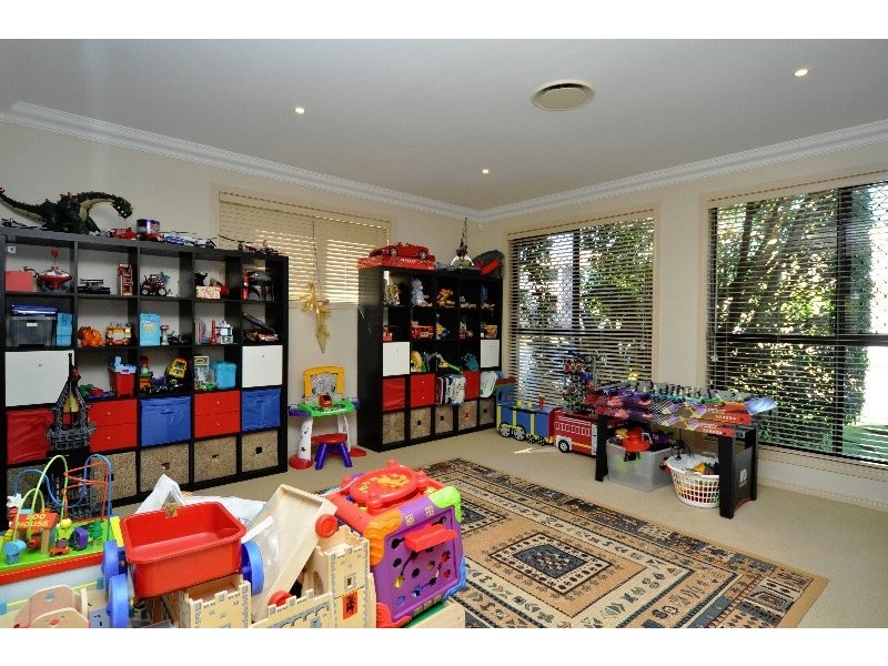 3 Biscay Way, Coombabah QLD 4216