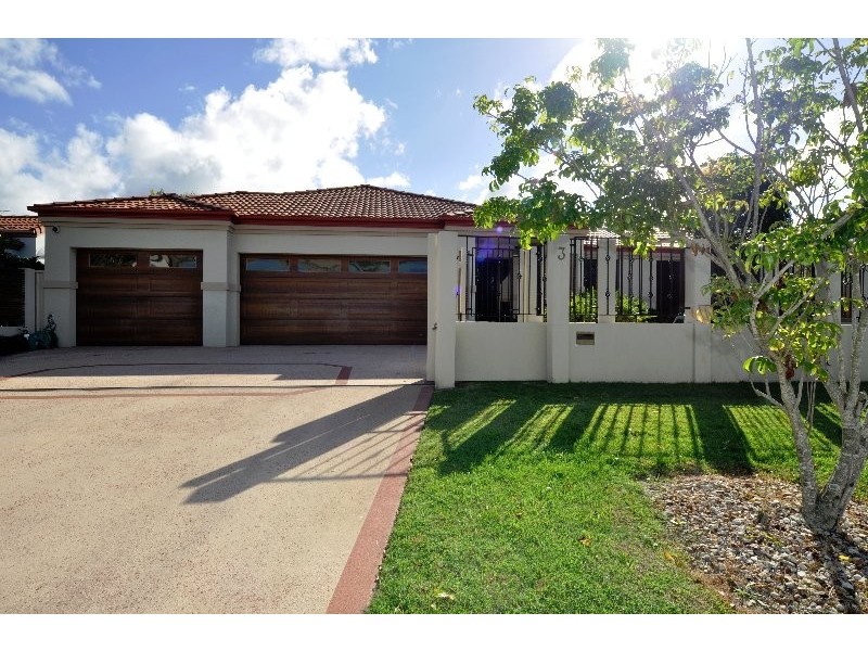 3 Biscay Way, Coombabah QLD 4216